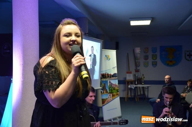 Zdjęcie w galerii na portalu naszwodzislaw.com: Wiosenny wieczór z poezją wiadomości z regionu