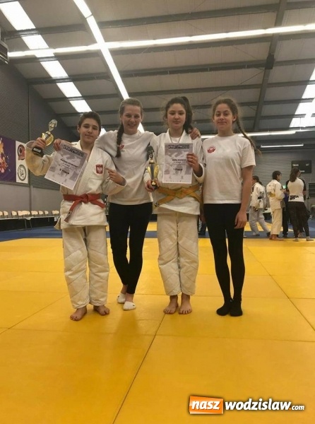 Zdjęcie w galerii na portalu naszwodzislaw.com: Puchar Europy zakończony sukcesem dla zawodników Akademii Sportowej Top Team  wiadomości z regionu