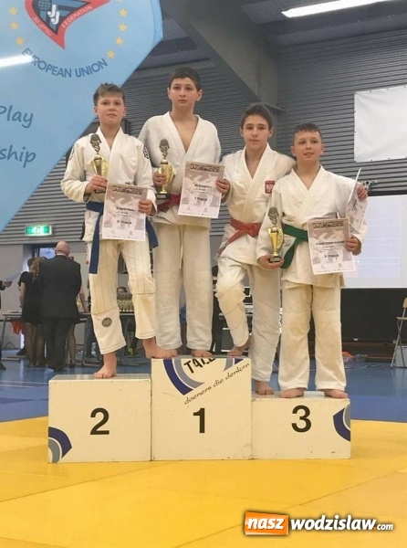 Zdjęcie w galerii na portalu naszwodzislaw.com: Puchar Europy zakończony sukcesem dla zawodników Akademii Sportowej Top Team  wiadomości z regionu