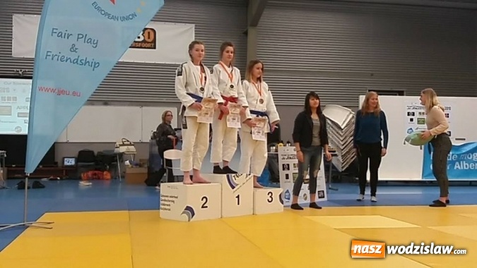 Zdjęcie w galerii na portalu naszwodzislaw.com: Srebro dla zawodniczki Octagon Team Junior  wiadomości z regionu