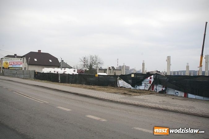 Zdjęcie w galerii na portalu naszwodzislaw.com: W Radlinie powstaje Lidl. ZDJĘCIA wiadomości z regionu