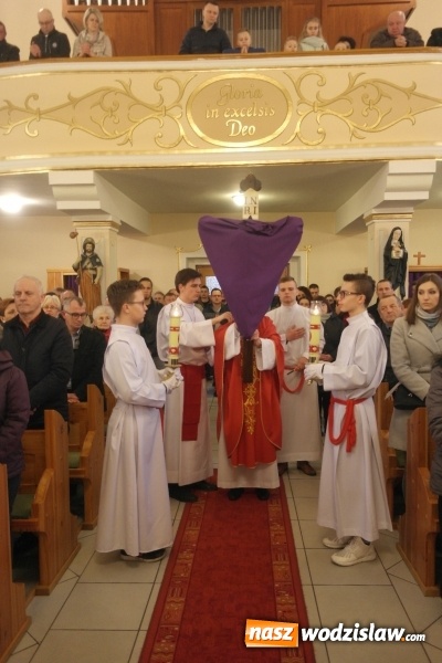 Zdjęcie w galerii na portalu naszwodzislaw.com: Wielki Piątek w Zawadzie. ZDJĘCIA  wiadomości z regionu