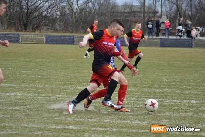Zdjęcie w galerii na portalu naszwodzislaw.com: Odra Wodzisław vs. Płomień Połomia. Mecz przyniósł remis  wiadomości z regionu