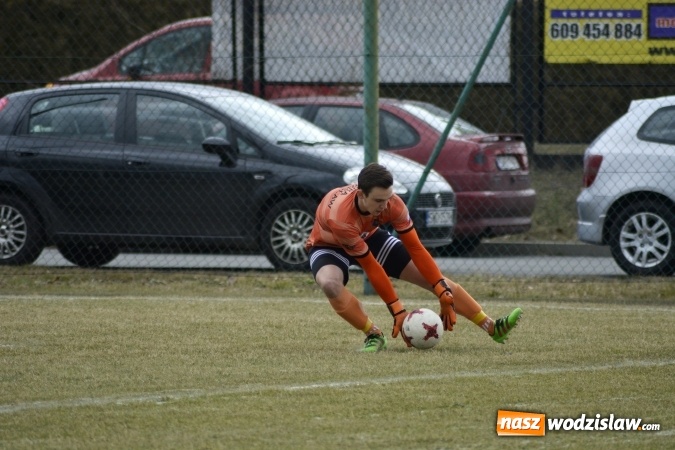 Zdjęcie w galerii na portalu naszwodzislaw.com: Odra Wodzisław vs. Płomień Połomia. Mecz przyniósł remis  wiadomości z regionu