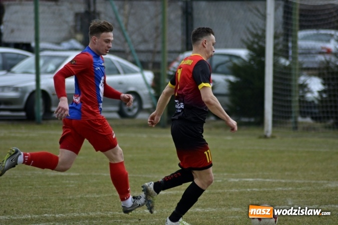 Zdjęcie w galerii na portalu naszwodzislaw.com: Odra Wodzisław vs. Płomień Połomia. Mecz przyniósł remis  wiadomości z regionu