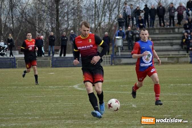 Zdjęcie w galerii na portalu naszwodzislaw.com: Odra Wodzisław vs. Płomień Połomia. Mecz przyniósł remis  wiadomości z regionu
