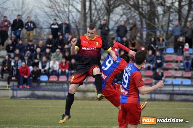 Zdjęcie w galerii na portalu naszwodzislaw.com: Odra Wodzisław vs. Płomień Połomia. Mecz przyniósł remis  wiadomości z regionu