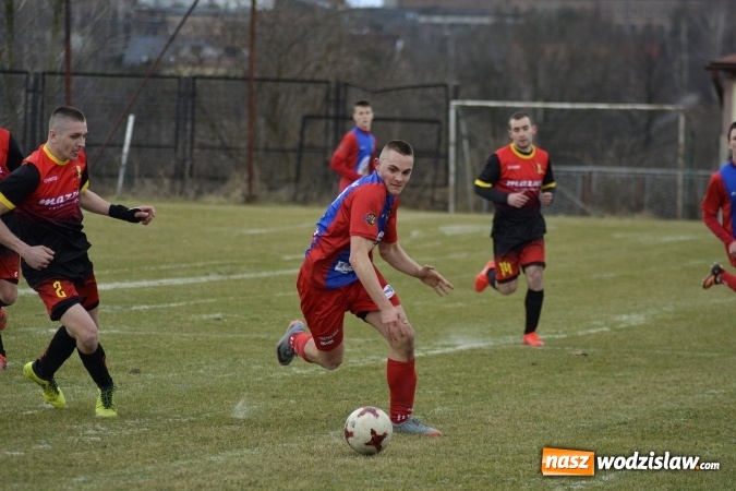 Zdjęcie w galerii na portalu naszwodzislaw.com: Odra Wodzisław vs. Płomień Połomia. Mecz przyniósł remis  wiadomości z regionu