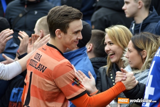 Zdjęcie w galerii na portalu naszwodzislaw.com: Odra Wodzisław vs. Płomień Połomia. Mecz przyniósł remis  wiadomości z regionu