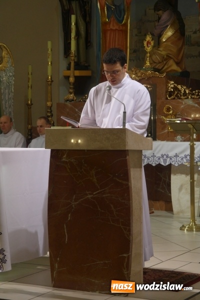 Zdjęcie w galerii na portalu naszwodzislaw.com: Wielka Sobota w parafii Podwyższenia Krzyża Świętego w Wodzisławiu Śląskim - Zawadzie  wiadomości z regionu