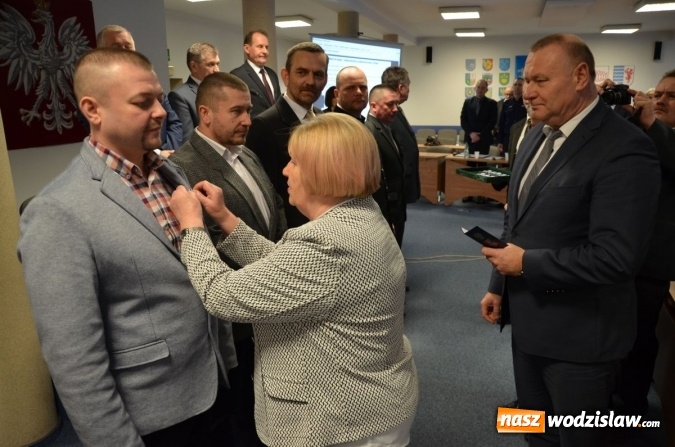 Zdjęcie w galerii na portalu naszwodzislaw.com: Powiat ponownie z tytułem Lider Edukacji Samorządowej. Otrzyma go w maju  wiadomości z regionu