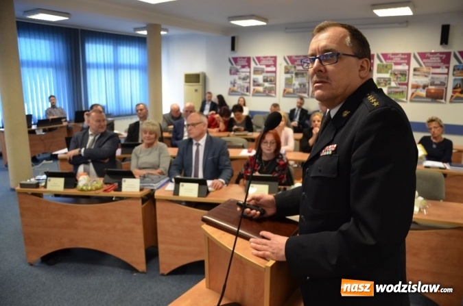 Zdjęcie w galerii na portalu naszwodzislaw.com: Powiat ponownie z tytułem Lider Edukacji Samorządowej. Otrzyma go w maju  wiadomości z regionu