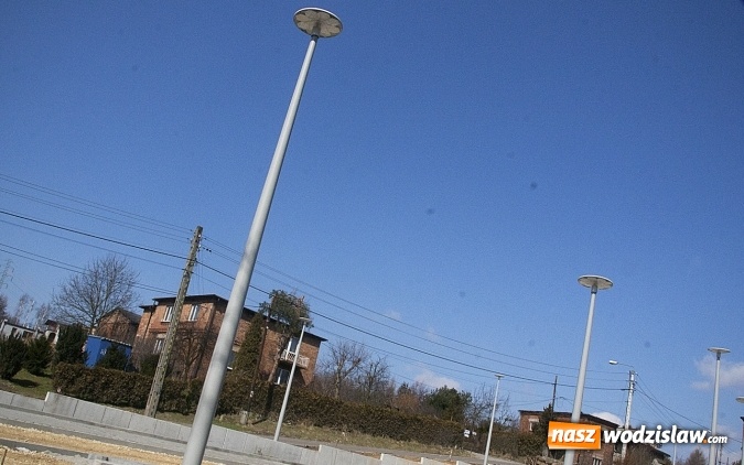 Zdjęcie w galerii na portalu naszwodzislaw.com: Parking przy tężni coraz bliżej ukończenia  wiadomości z regionu