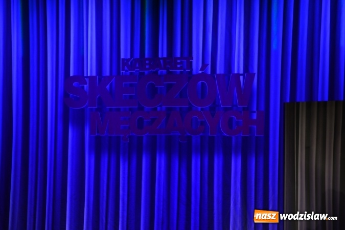 Zdjęcie w galerii na portalu naszwodzislaw.com: Kabaret Skeczów Męczących bawił w WCK wiadomości z regionu