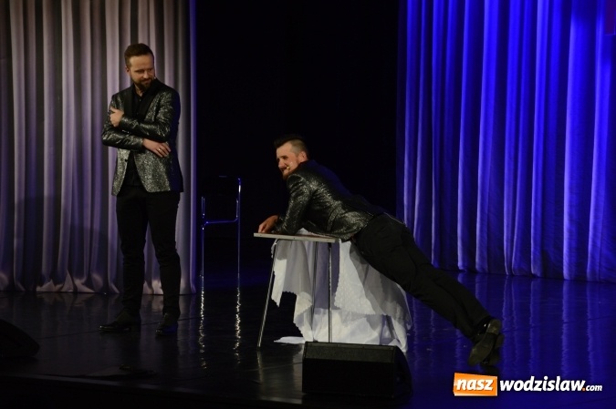 Zdjęcie w galerii na portalu naszwodzislaw.com: Kabaret Skeczów Męczących bawił w WCK wiadomości z regionu