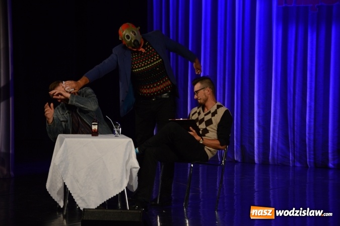 Zdjęcie w galerii na portalu naszwodzislaw.com: Kabaret Skeczów Męczących bawił w WCK wiadomości z regionu