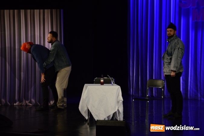 Zdjęcie w galerii na portalu naszwodzislaw.com: Kabaret Skeczów Męczących bawił w WCK wiadomości z regionu