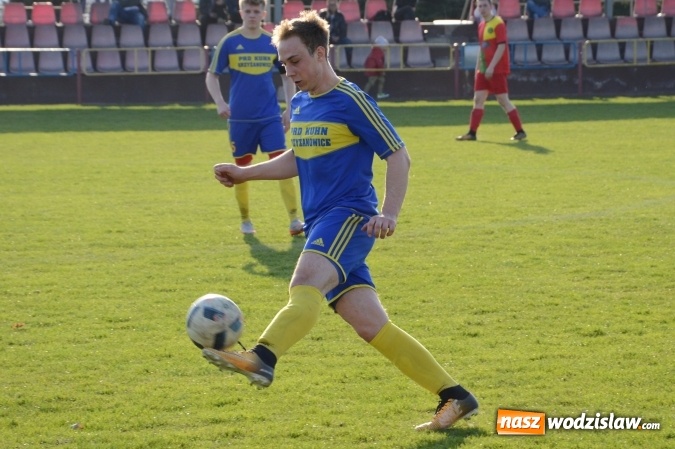 Zdjęcie w galerii na portalu naszwodzislaw.com: Bez bramek w starciu rezerw Rogowa z Rudą Kozielską wiadomości z regionu