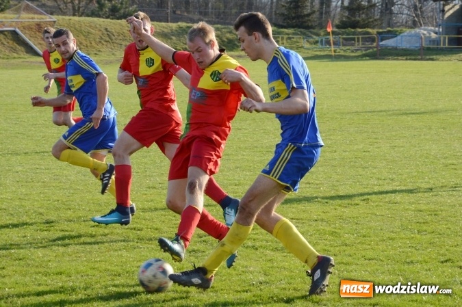 Zdjęcie w galerii na portalu naszwodzislaw.com: Bez bramek w starciu rezerw Rogowa z Rudą Kozielską wiadomości z regionu
