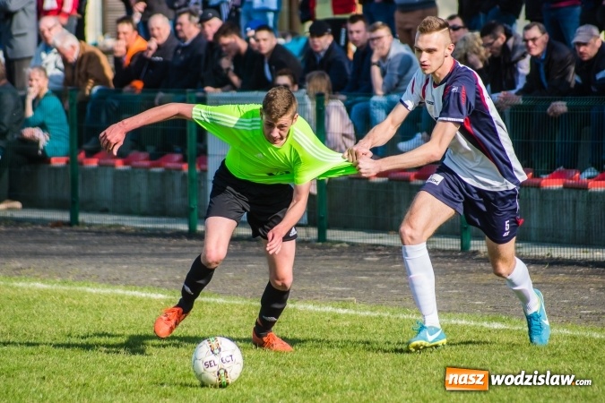 Zdjęcie w galerii na portalu naszwodzislaw.com: Spektakl jednego aktora w Tworkowie wiadomości z regionu