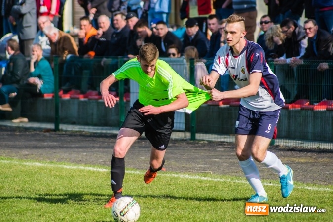 Zdjęcie w galerii na portalu naszwodzislaw.com: Spektakl jednego aktora w Tworkowie wiadomości z regionu