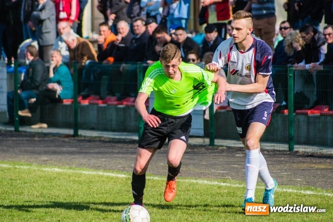 Zdjęcie w galerii na portalu naszwodzislaw.com: Spektakl jednego aktora w Tworkowie wiadomości z regionu