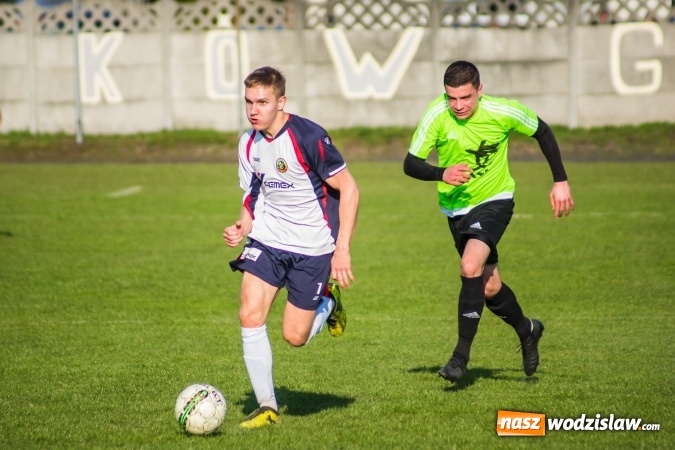 Zdjęcie w galerii na portalu naszwodzislaw.com: Spektakl jednego aktora w Tworkowie wiadomości z regionu