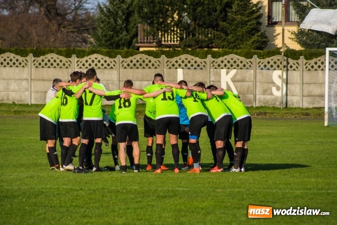 Zdjęcie w galerii na portalu naszwodzislaw.com: Spektakl jednego aktora w Tworkowie wiadomości z regionu