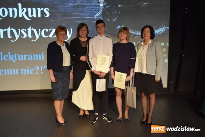 Zdjęcie w galerii na portalu naszwodzislaw.com: Z lekturami za pan brat. WYNIKI wiadomości z regionu