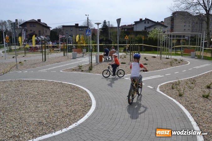 Zdjęcie w galerii na portalu naszwodzislaw.com: Miasteczko Ruchu Drogowego w Radlinie już oficjalnie otwarte! FOTORELACJA  wiadomości z regionu