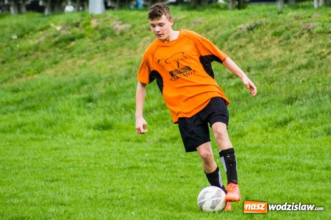 Zdjęcie w galerii na portalu naszwodzislaw.com: Juniorzy Syryni bezlitośni dla Brzezia wiadomości z regionu