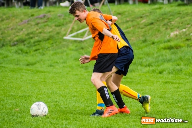 Zdjęcie w galerii na portalu naszwodzislaw.com: Juniorzy Syryni bezlitośni dla Brzezia wiadomości z regionu