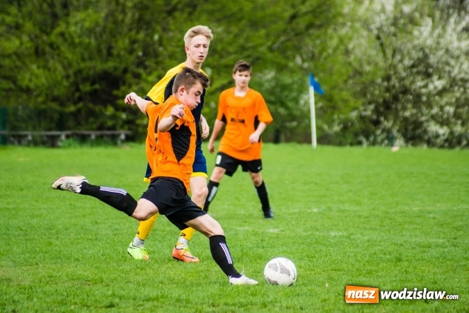 Zdjęcie w galerii na portalu naszwodzislaw.com: Juniorzy Syryni bezlitośni dla Brzezia wiadomości z regionu