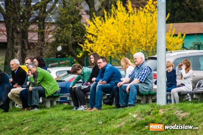 Zdjęcie w galerii na portalu naszwodzislaw.com: Juniorzy Syryni bezlitośni dla Brzezia wiadomości z regionu
