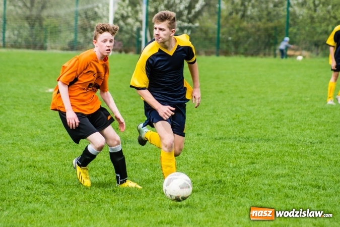 Zdjęcie w galerii na portalu naszwodzislaw.com: Juniorzy Syryni bezlitośni dla Brzezia wiadomości z regionu