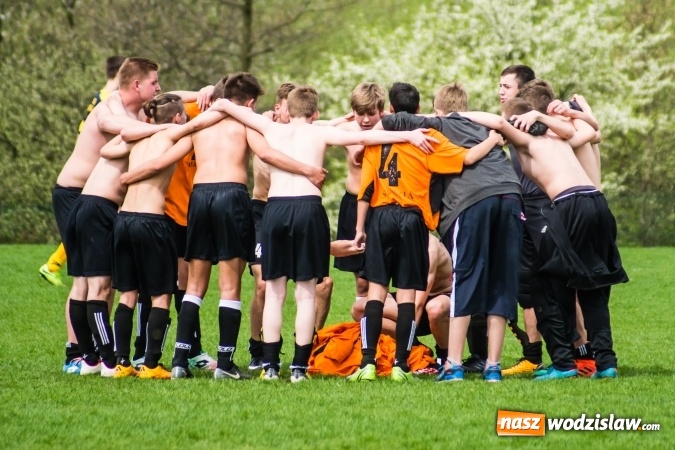 Zdjęcie w galerii na portalu naszwodzislaw.com: Juniorzy Syryni bezlitośni dla Brzezia wiadomości z regionu