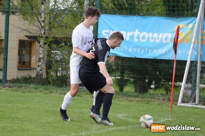 Zdjęcie w galerii na portalu naszwodzislaw.com: Czyżowicka B klasa pokonana przez Markowice  wiadomości z regionu