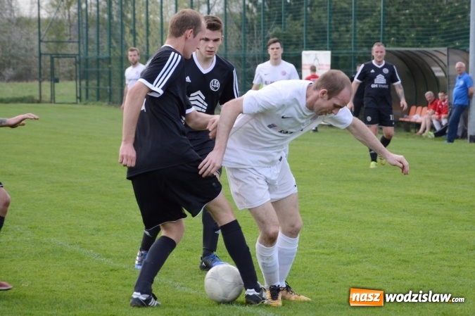 Zdjęcie w galerii na portalu naszwodzislaw.com: Czyżowicka B klasa pokonana przez Markowice  wiadomości z regionu