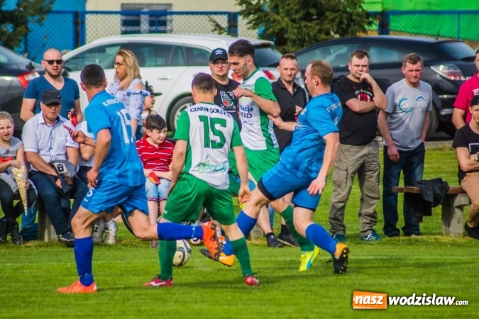 Zdjęcie w galerii na portalu naszwodzislaw.com: A klasa: Hit kolejki nie zawiódł. Kornowac zremisował z Gorzycami wiadomości z regionu