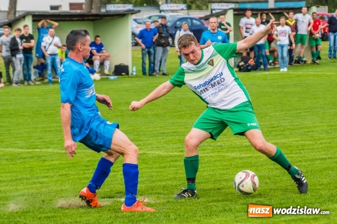 Zdjęcie w galerii na portalu naszwodzislaw.com: A klasa: Hit kolejki nie zawiódł. Kornowac zremisował z Gorzycami wiadomości z regionu