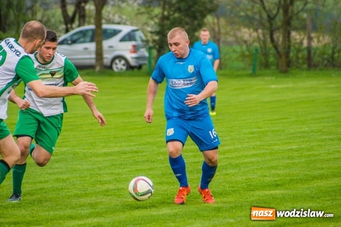 Zdjęcie w galerii na portalu naszwodzislaw.com: A klasa: Hit kolejki nie zawiódł. Kornowac zremisował z Gorzycami wiadomości z regionu