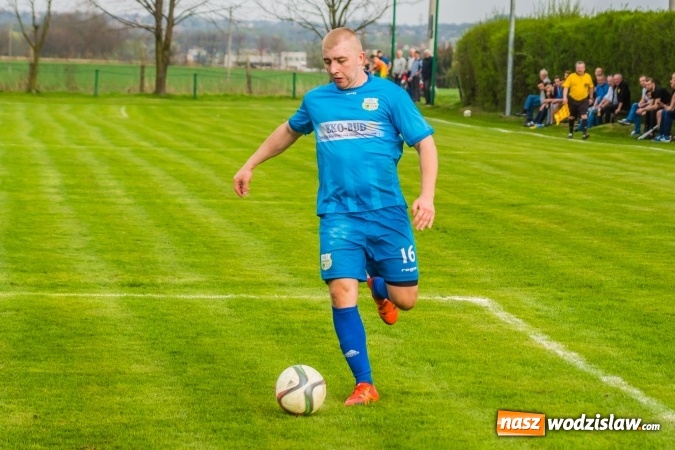 Zdjęcie w galerii na portalu naszwodzislaw.com: A klasa: Hit kolejki nie zawiódł. Kornowac zremisował z Gorzycami wiadomości z regionu