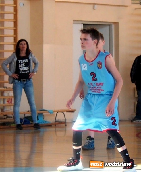 Zdjęcie w galerii na portalu naszwodzislaw.com: Koszykarze MKS wygrywają na wyjeździe wiadomości z regionu
