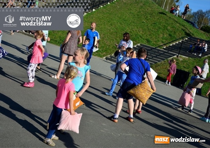 Zdjęcie w galerii na portalu naszwodzislaw.com: Wodzisławska Bitwa na Poduszki. FOTORELACJA  wiadomości z regionu