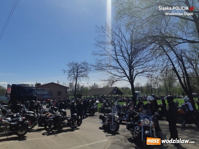 Zdjęcie w galerii na portalu naszwodzislaw.com: Nie bądź następny. Policjanci o bezpieczeństwie z motocyklistami wiadomości z regionu