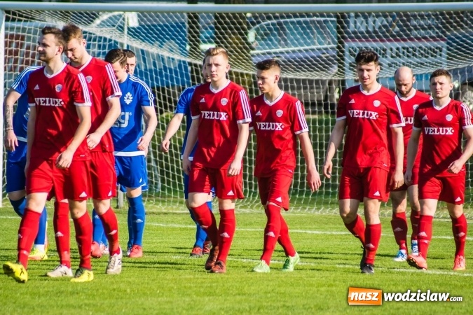 Zdjęcie w galerii na portalu naszwodzislaw.com: Samobój ustawił mecz. Gaszowice z Pucharem Polski na szczeblu Podokręgu wiadomości z regionu