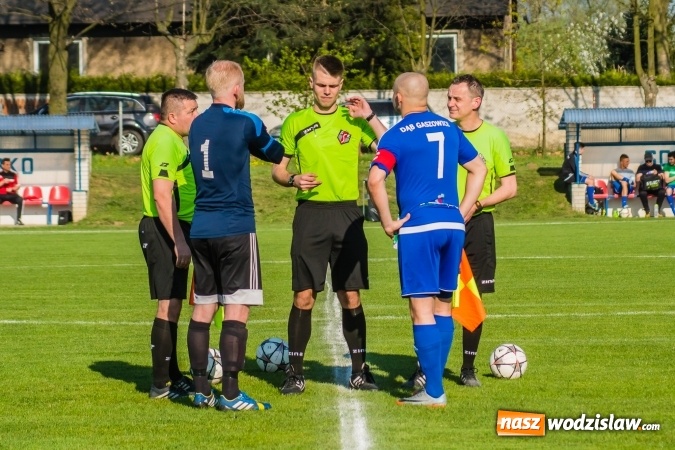 Zdjęcie w galerii na portalu naszwodzislaw.com: Samobój ustawił mecz. Gaszowice z Pucharem Polski na szczeblu Podokręgu wiadomości z regionu