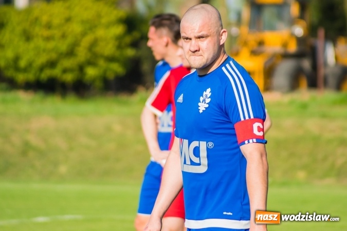 Zdjęcie w galerii na portalu naszwodzislaw.com: Samobój ustawił mecz. Gaszowice z Pucharem Polski na szczeblu Podokręgu wiadomości z regionu