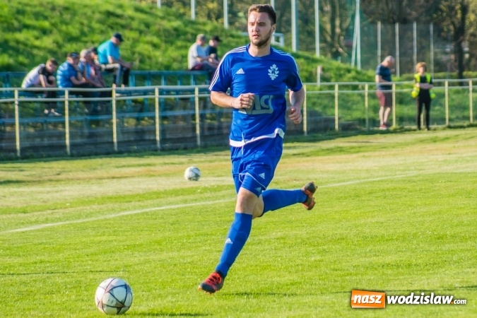 Zdjęcie w galerii na portalu naszwodzislaw.com: Samobój ustawił mecz. Gaszowice z Pucharem Polski na szczeblu Podokręgu wiadomości z regionu