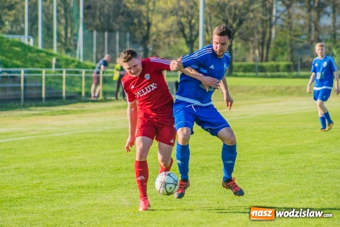 Zdjęcie w galerii na portalu naszwodzislaw.com: Samobój ustawił mecz. Gaszowice z Pucharem Polski na szczeblu Podokręgu wiadomości z regionu